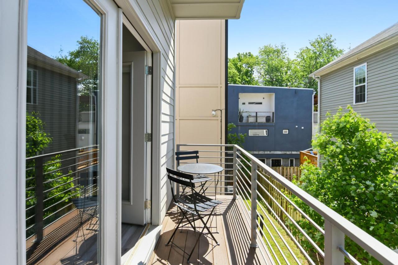 The Red Door - Ultra Modern Atlanta Home - Designedbydom Exterior foto
